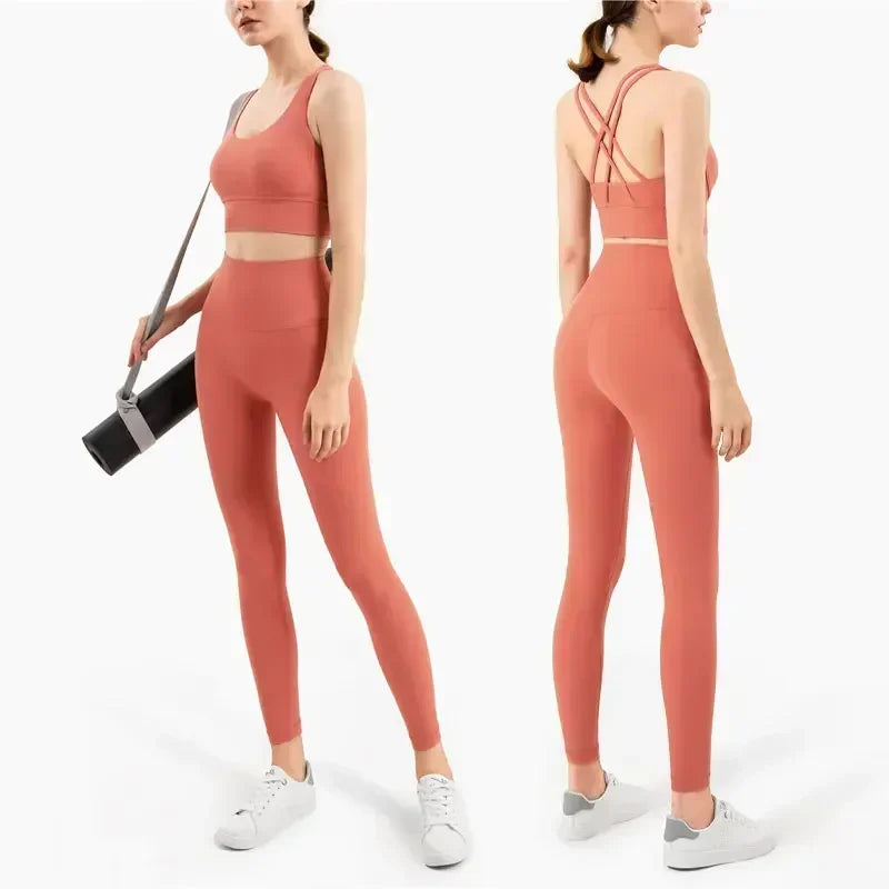 Women’s Yoga Fitness Outfit