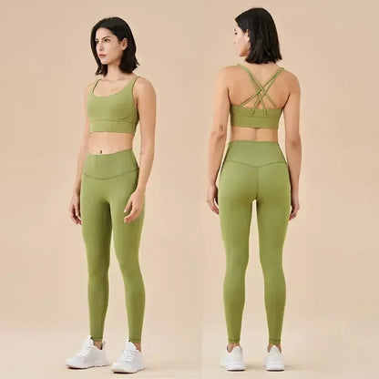 Women’s Yoga Fitness Outfit