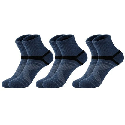 High-Quality Men’s Black Socks