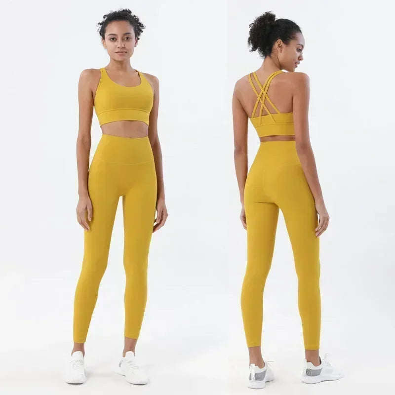 Women’s Yoga Fitness Outfit