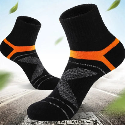 High-Quality Men’s Black Socks